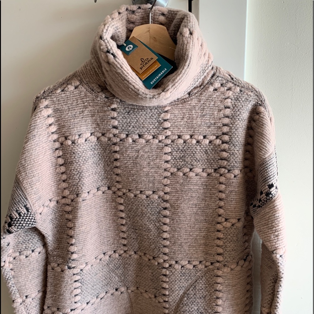 NWT Prana Crossland Rose pullover